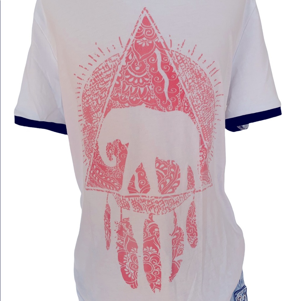 Youth size Large elephant print graphic T